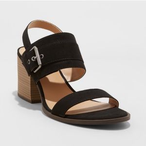 Universal Thread Matti Sandal